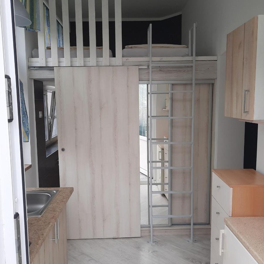 Apartamenty Wikoli เมียนซิดดรอแย ภายนอก รูปภาพ